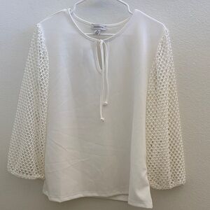 Cream Blouse with Crochet Sleeves XL, NWT